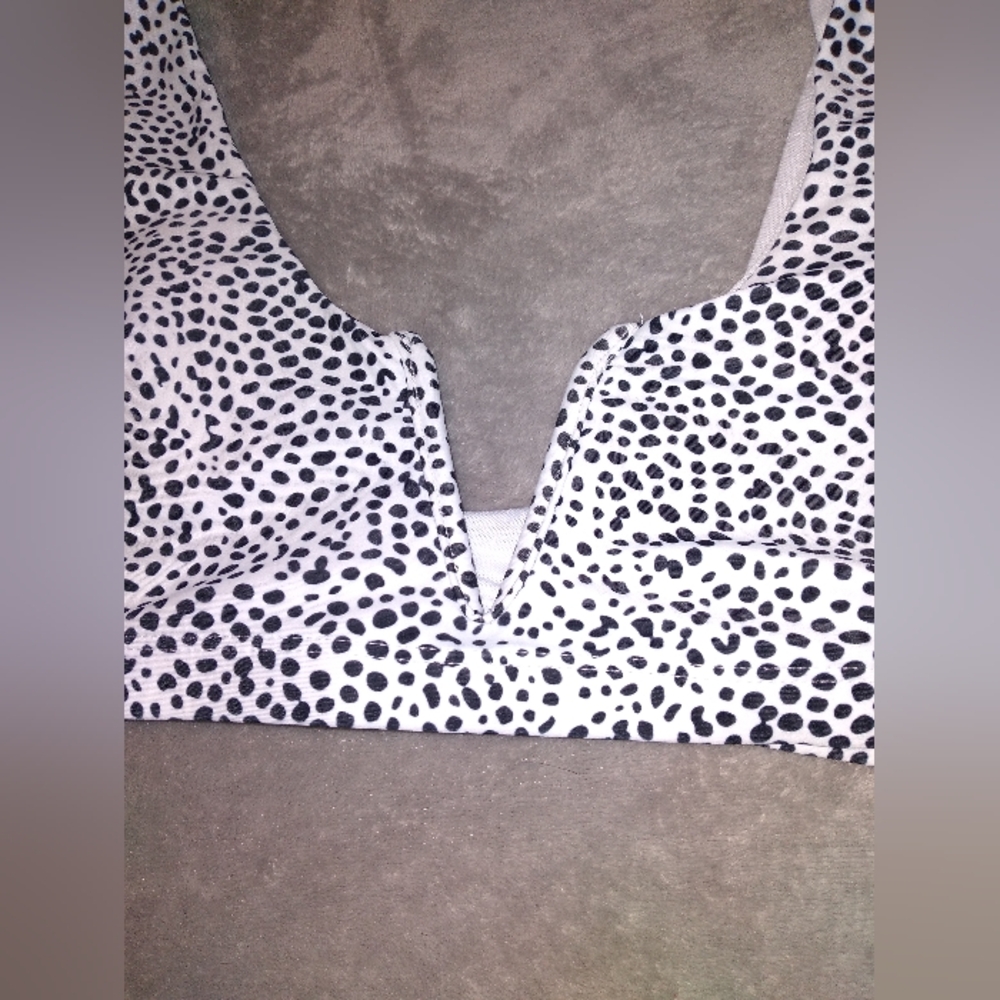SPRING SALE**Spotted Black and White Women's Bralette - Picture 2 of 4